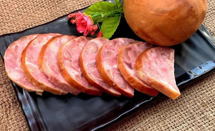 松仁小肚配方及加工技术